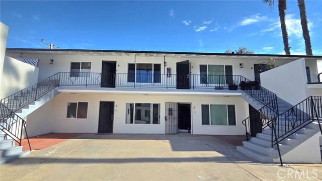1803 West Sumac