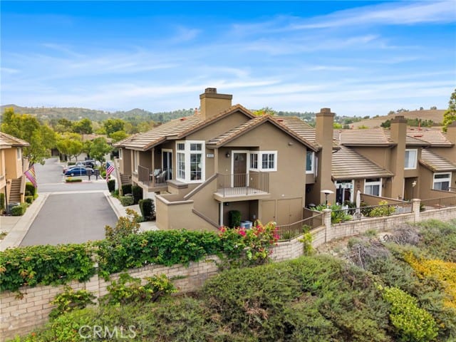 8123 East Oak Ridge Circle