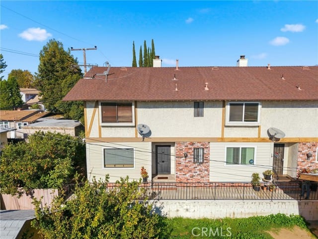 105 North El Molino Street