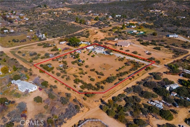 59280 Roger Lane