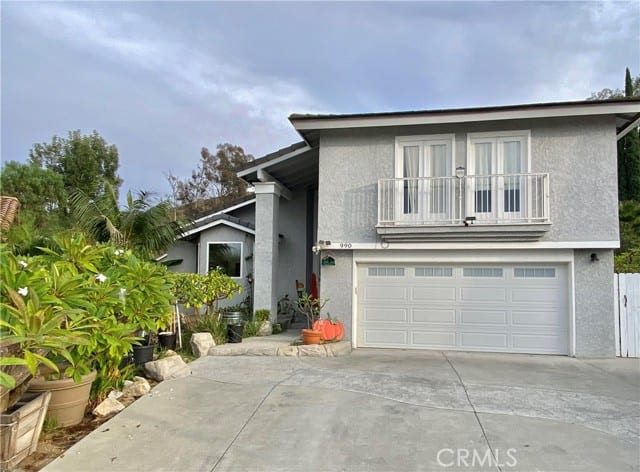 990 South Scripps