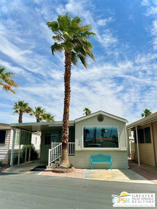 69801 Ramon Road