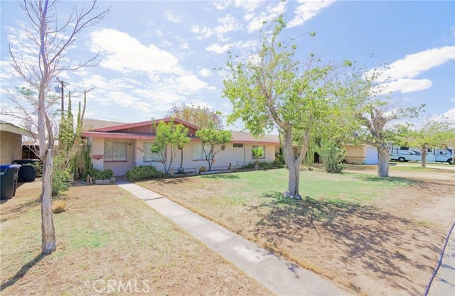 340 North Sola Avenue