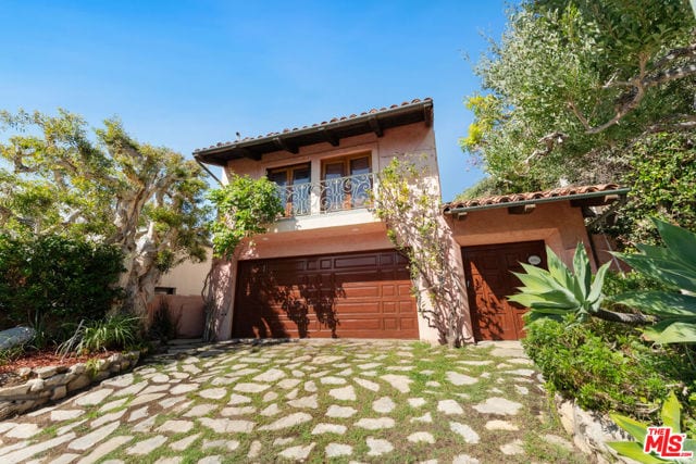 23351 Malibu Colony Road