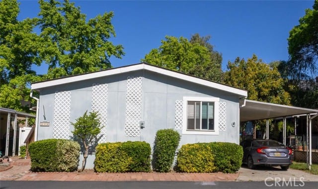 3156 Esplanade