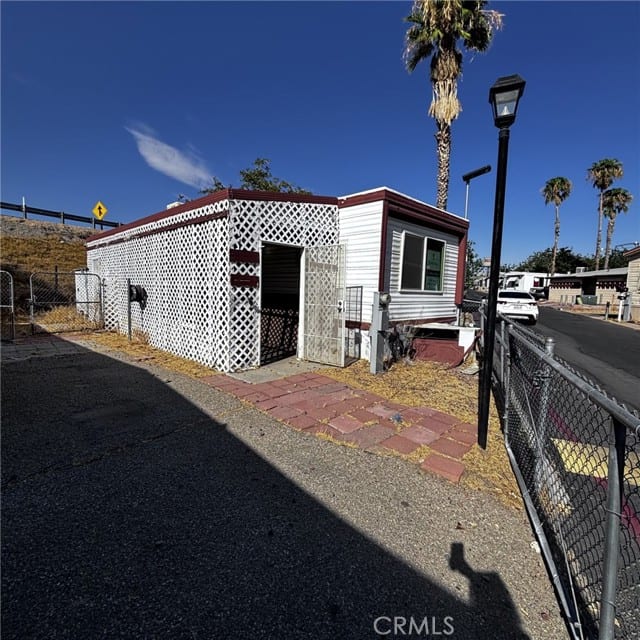 1980 E Main ST