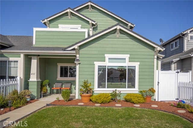 433 South Oak Park