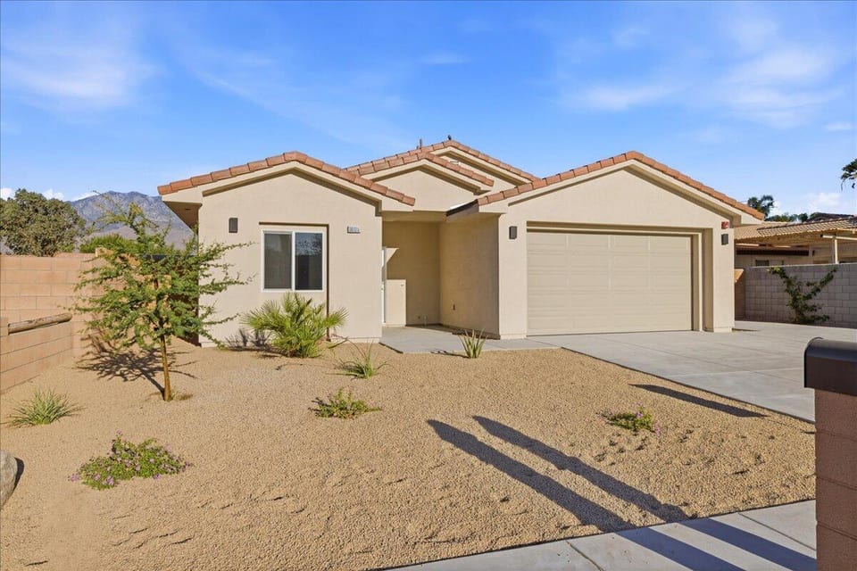 30125 Avenida Juarez
