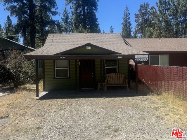 208 East Mountain View Boulevard