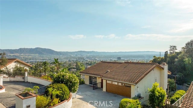 1218 East Tujunga