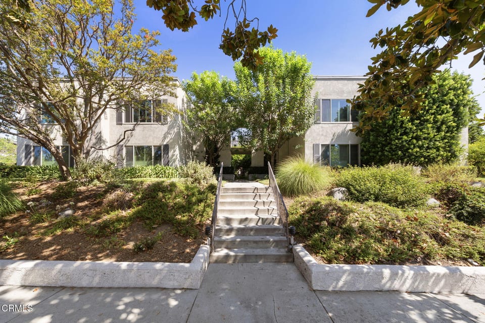 555 West Sierra Madre Boulevard