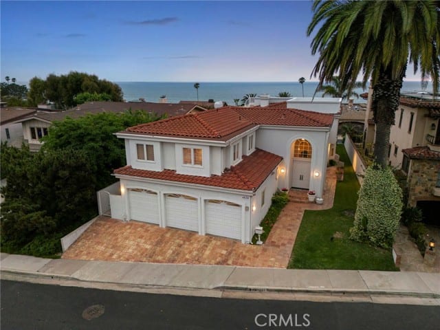 4026 Calle Lisa