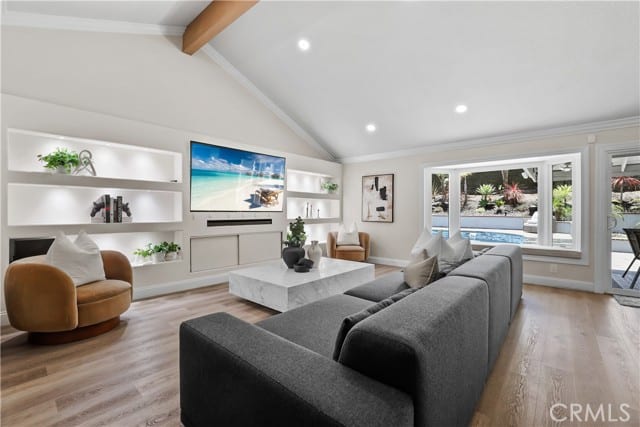 5414 East Westridge