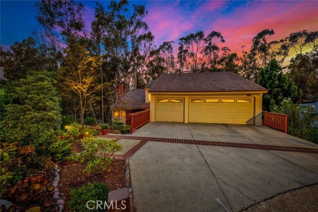 22431 Forest Hill