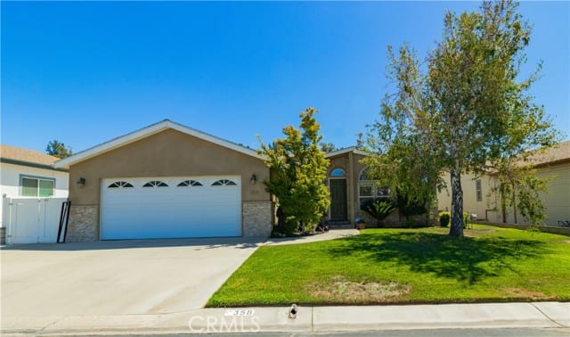 10961 Desert Lawn Dr (358 Redwood)