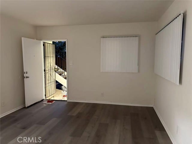 327 South Kroeger Street