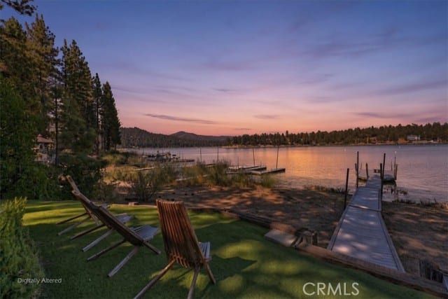695 Cove
