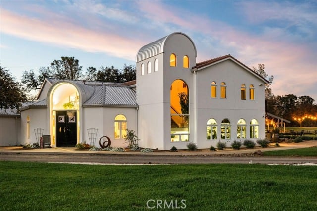 6237 Cohasset Road