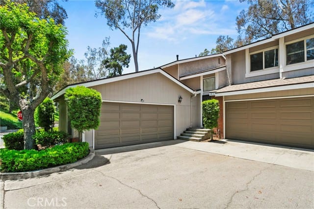 6516 East Camino Vista
