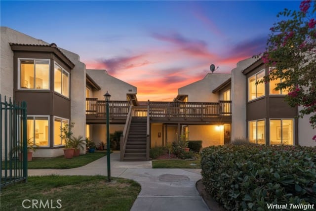 1067 South Citron