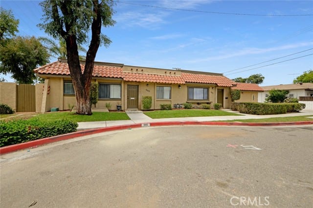 900 North Harbor Boulevard
