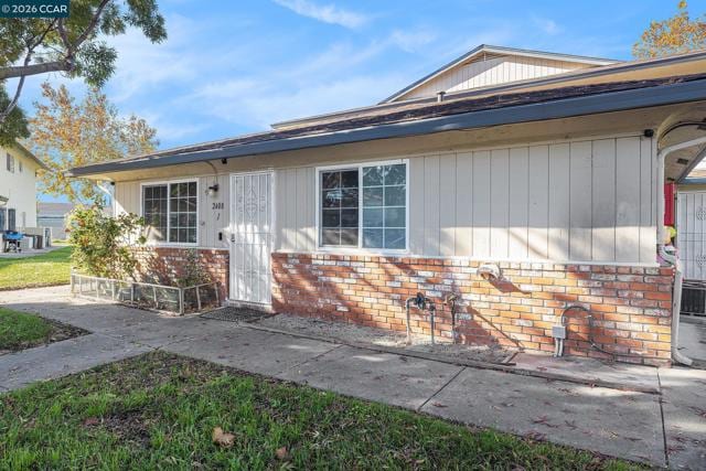 2408 Lemontree Ct