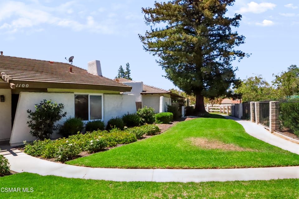1100 Glenbridge Circle