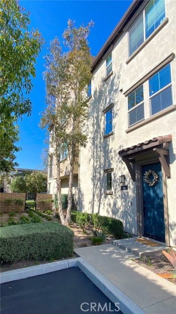 810 E Santa Ana Street
