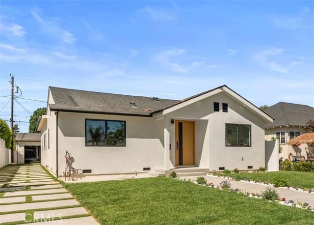 825 North Naomi