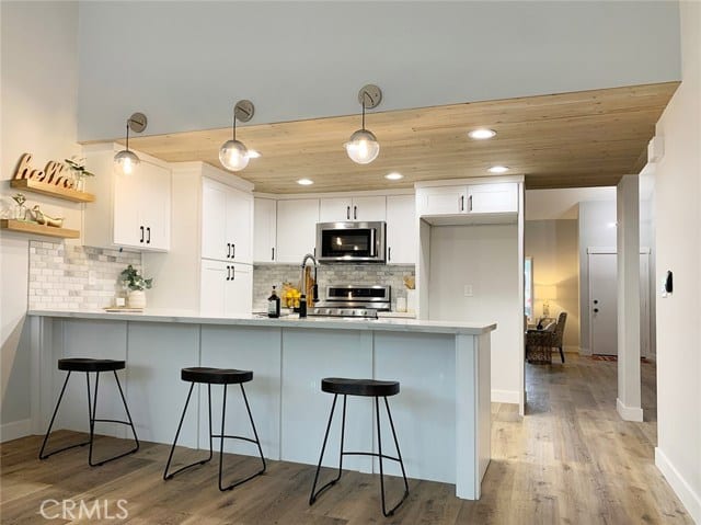 6080 East Calle Cedro