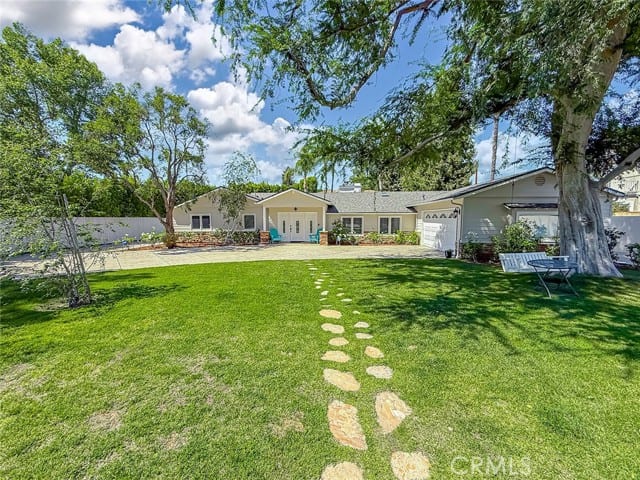 23433 Hatteras