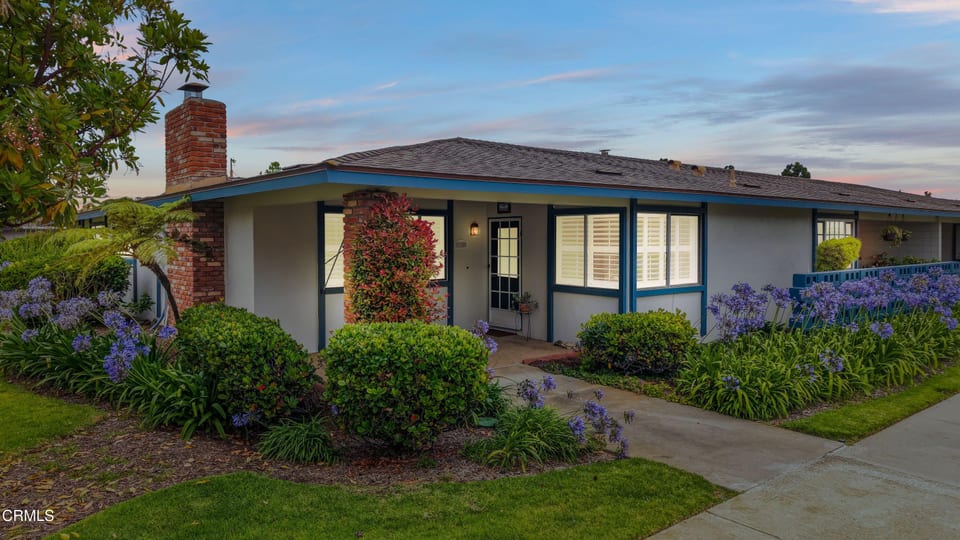 138 East Elfin Green