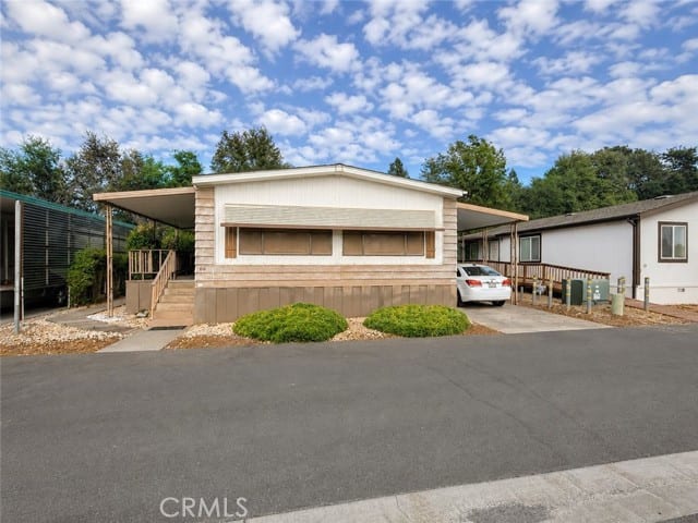 1595 Manzanita