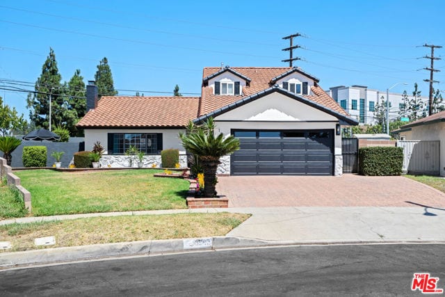 1293 East Bankers Drive