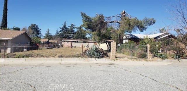 0 North Woodland Avenue
