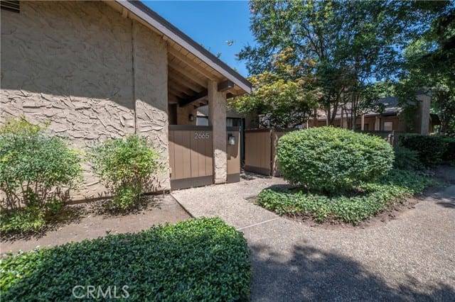 2665 Waverly Court