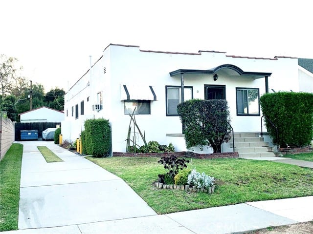 1839 Curtis Avenue