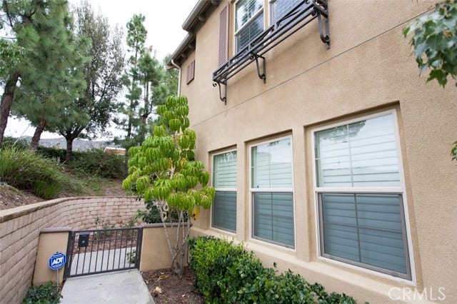 965 Sweetbriar Lane