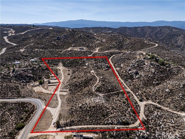 43080 Golden Hills Dr