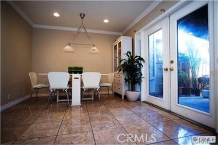 1371 West Cerritos