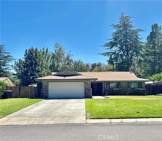 2750 Sierra Vista Way