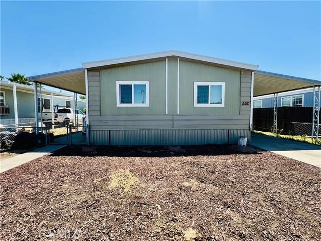 6601 Eucalyptus Drive