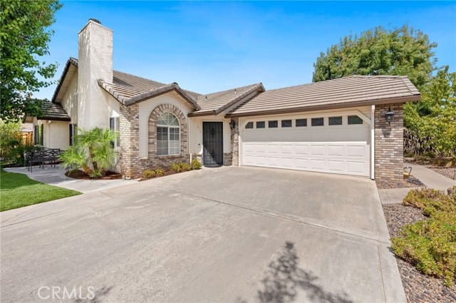 2620 Amanecida Commons