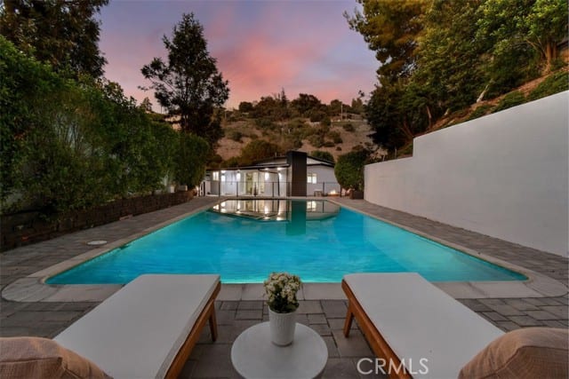3675 Ventura Canyon