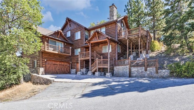 1349 Lassen Drive