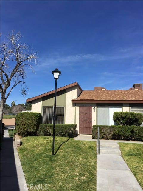 1329 Vista Serena