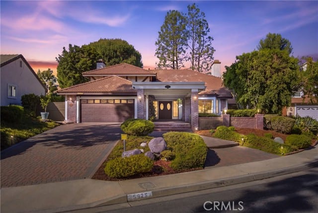 5925 East Settler Court