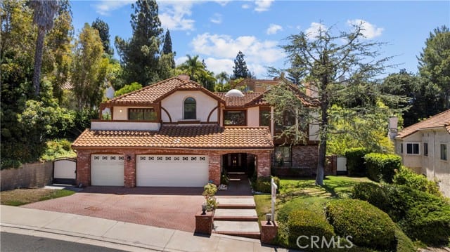 6056 Lake Lindero