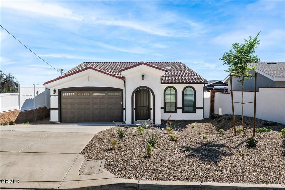 306 East Las Flores Drive