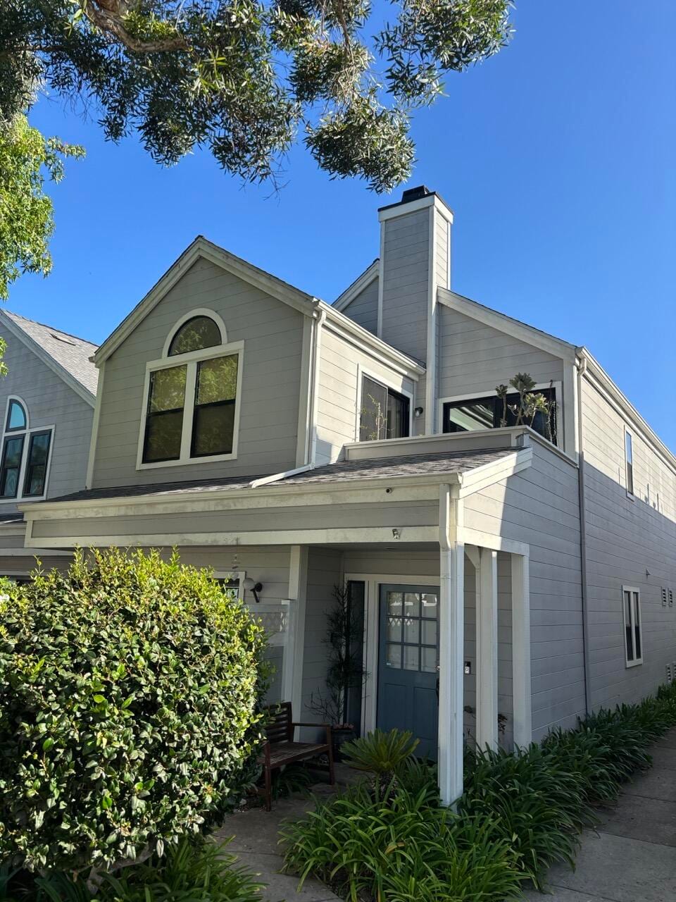 4527 Carpinteria Avenue Apt D